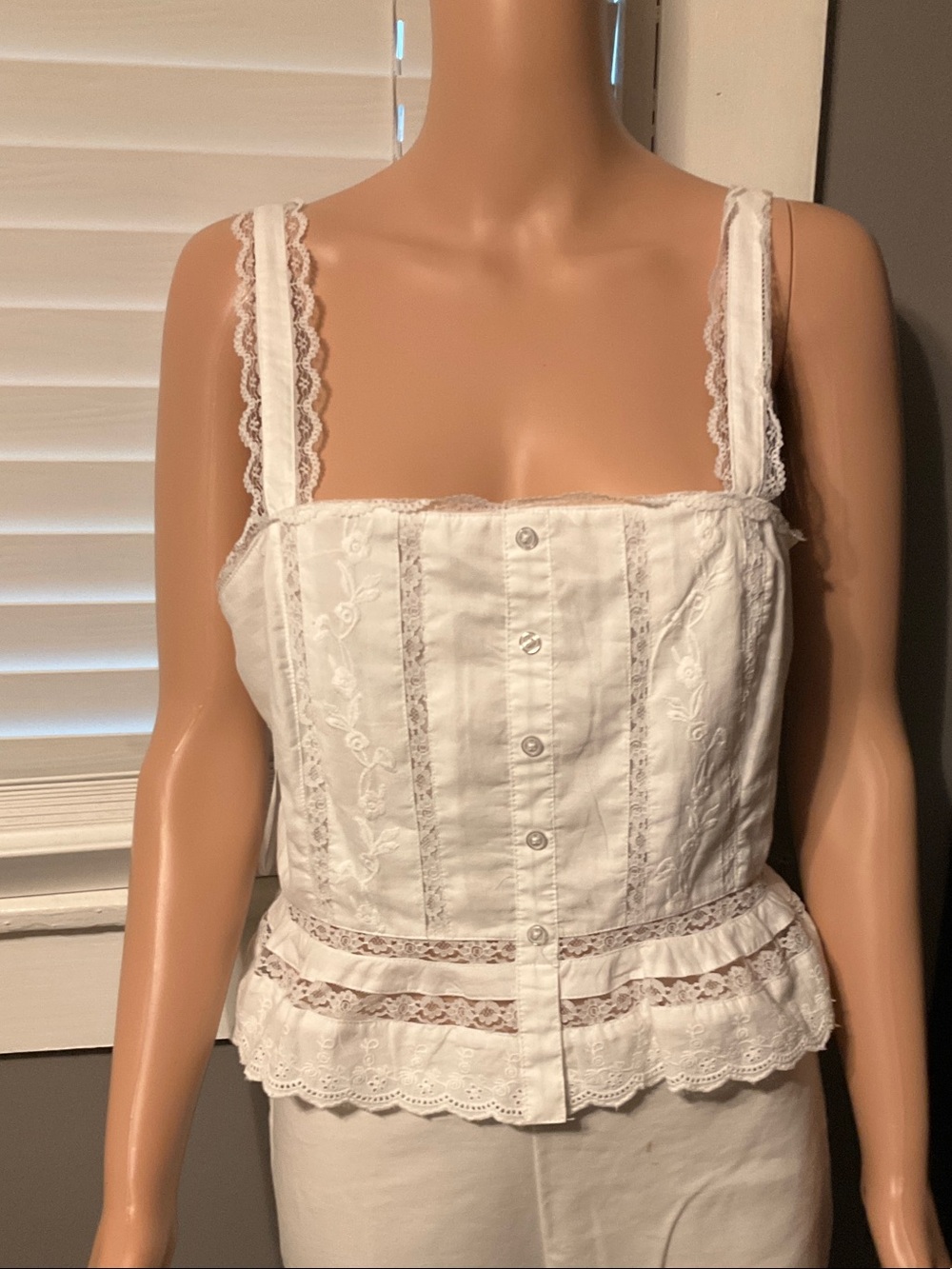 Aeropostale White Lace-Trim Button Front Cami